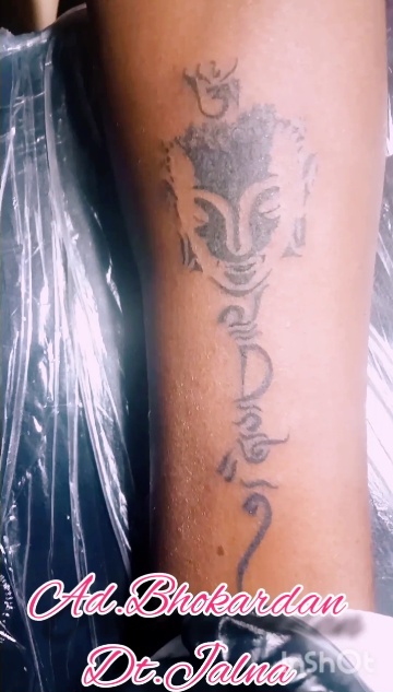 Share 79+ about venky name tattoo super hot .vn
