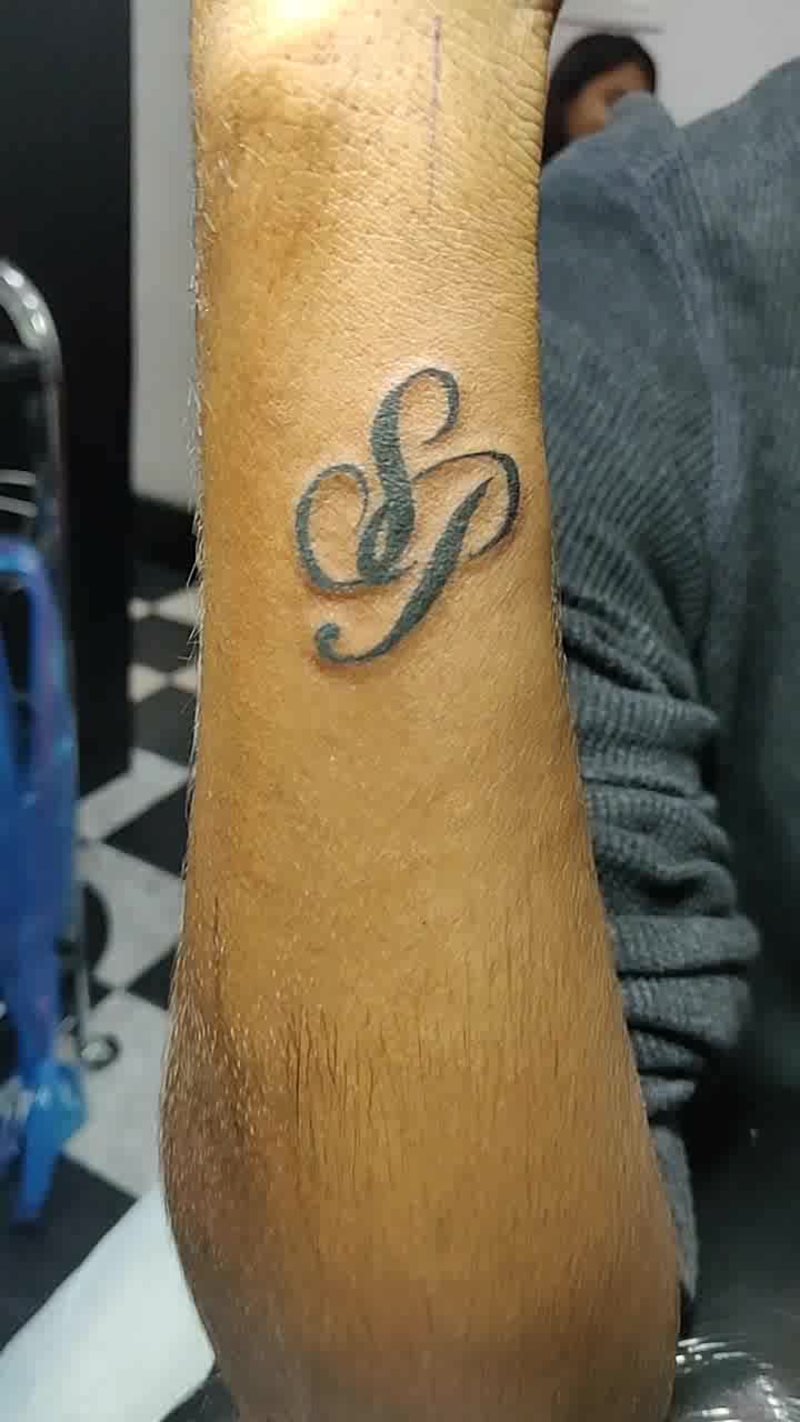 sp initialstattoo fingertattoo 09899473688  Finger tattoos Tattoos  Ink tattoo