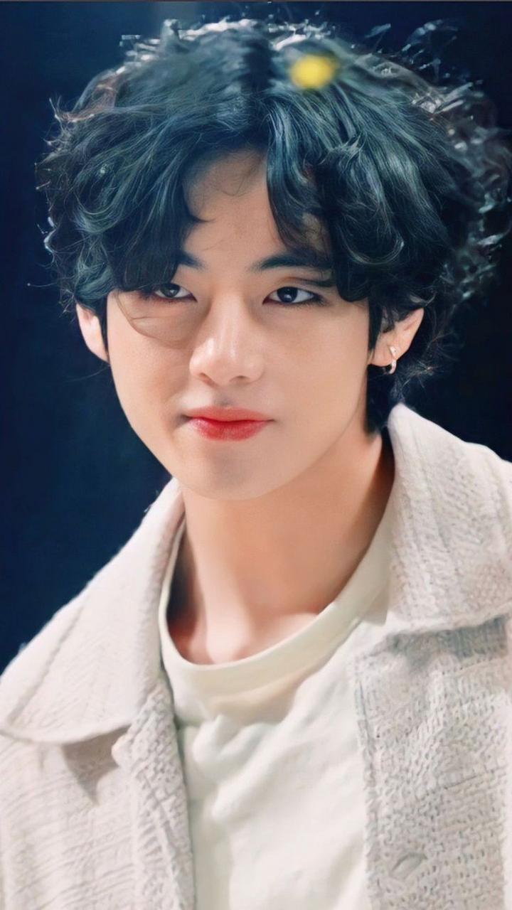 BTS Jin Unveils Vs Vintage Curly Hair From Their 5th Muster in bts v and  jin HD wallpaper  Pxfuel