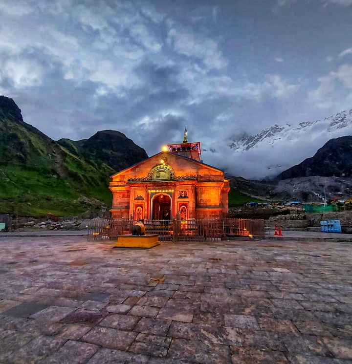 kedarnath temple Images • kagra putt(@puttkagra) on ShareChat