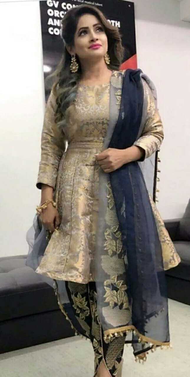 miss pooja punjabi suit design